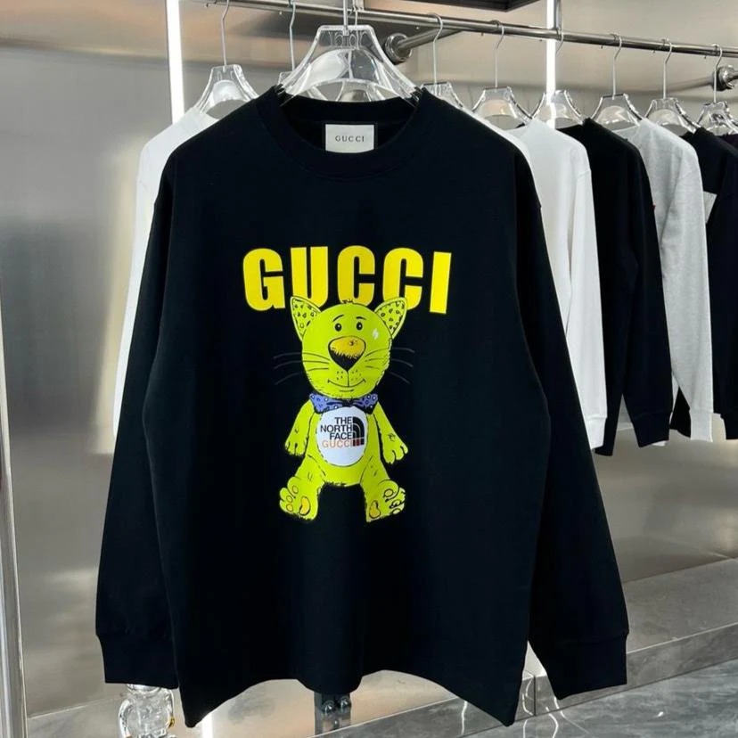 The Top Fashion Trends of 2025 You Need to&nbsp;Know